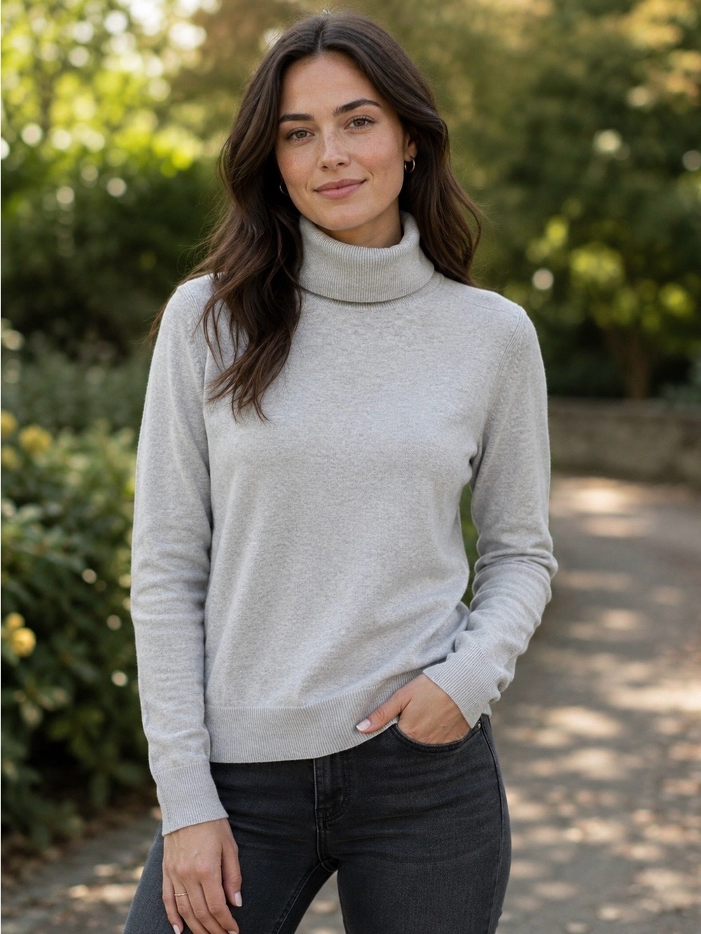NWT Gap Women’s Light Gray Turtleneck Sweater Medium NEW